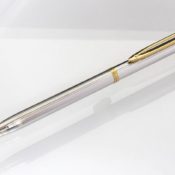 Two-Tone Gentlemen Pen