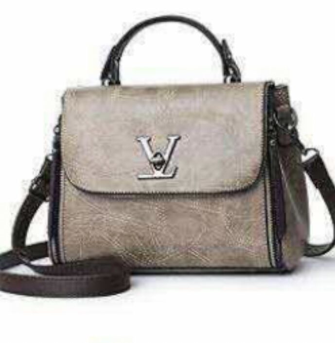 Elegant Women Shoulder Bags