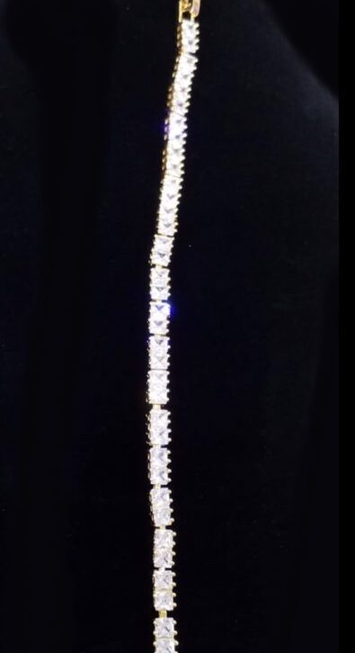 Organised Zircon Tennis Bracelet