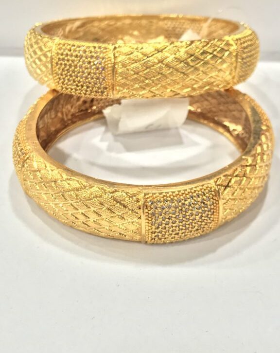 Brass Bangle With American Diamonds – 2-8, 2.10