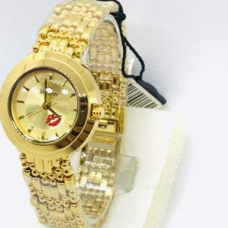 Sveston Romantic Golden Dial Water Resistance Watch