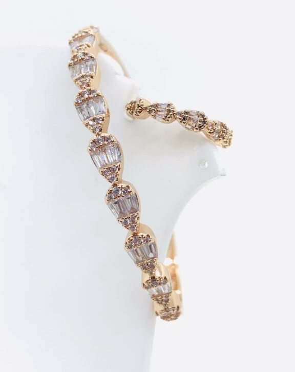 Rose Gold Oval Free Size Bracelet With Finger Ring