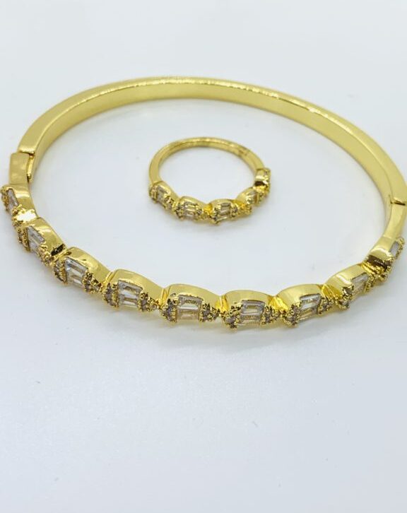 Gold Oval Bracelet With Finger Ring