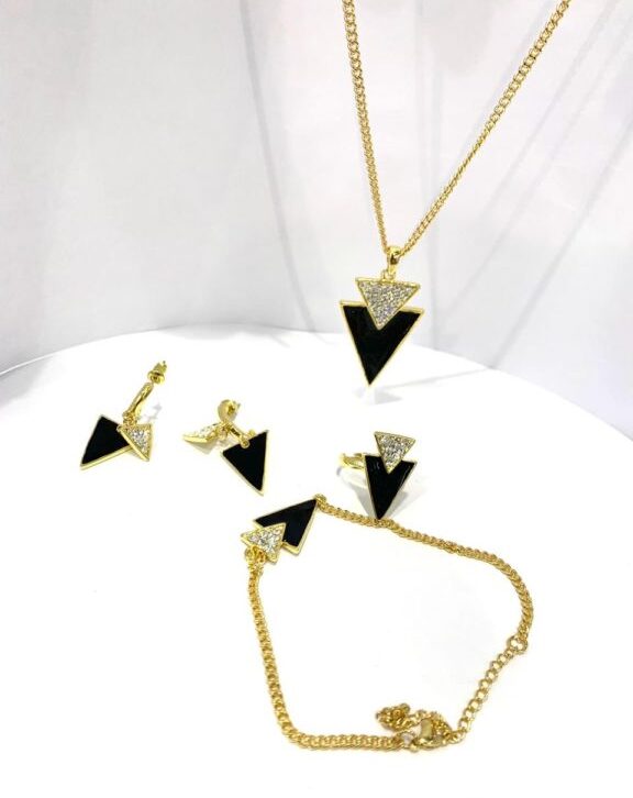 Mini Triangles Black Black Necklace Earring Bracelet Finger ring Set