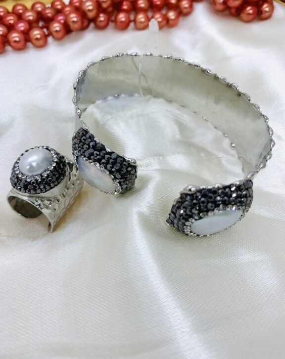 Open End Turkey Bracelet With Finger Ring Set