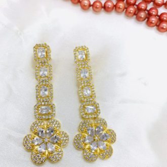 Flower Petals Ad Zircon Earrings